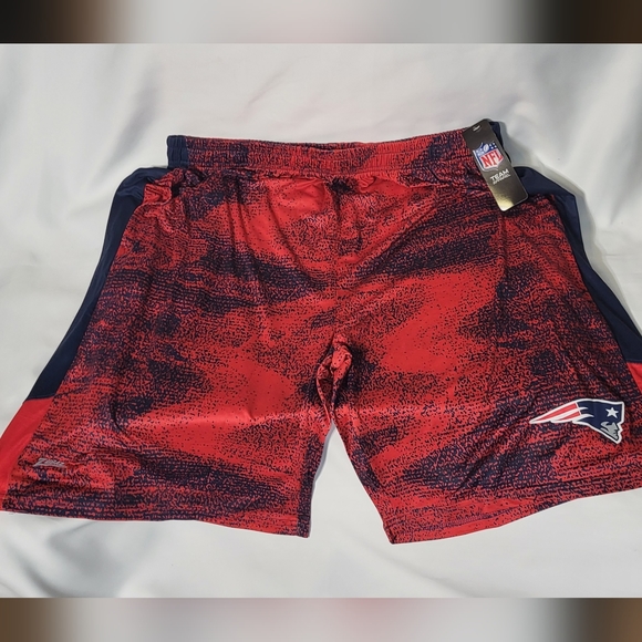 NFL Men's NWT New England Patriots Red/Blue Color Static Shorts Size 2XL - Picture 3 of 7